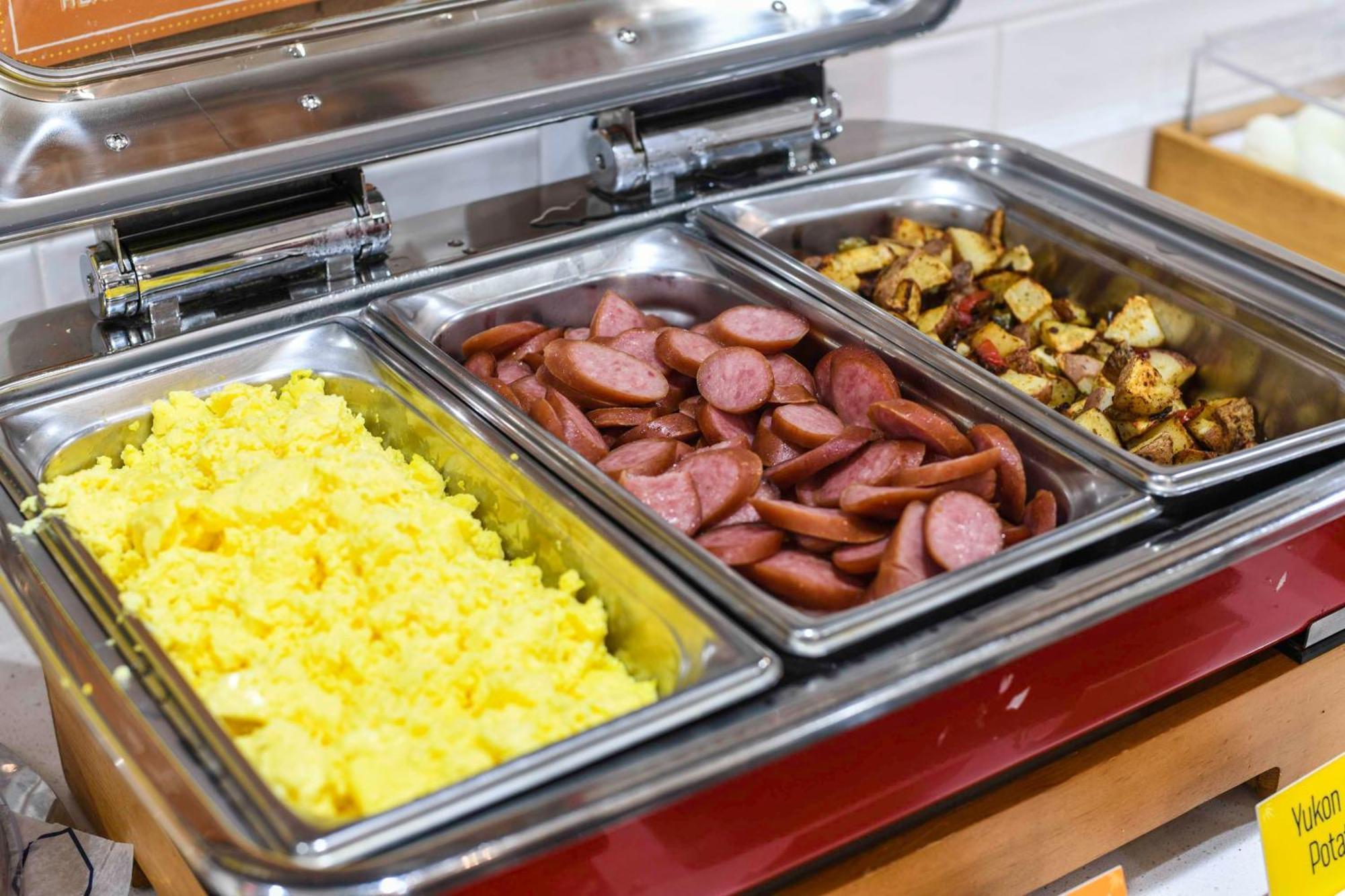Hampton Inn Брайънт Екстериор снимка