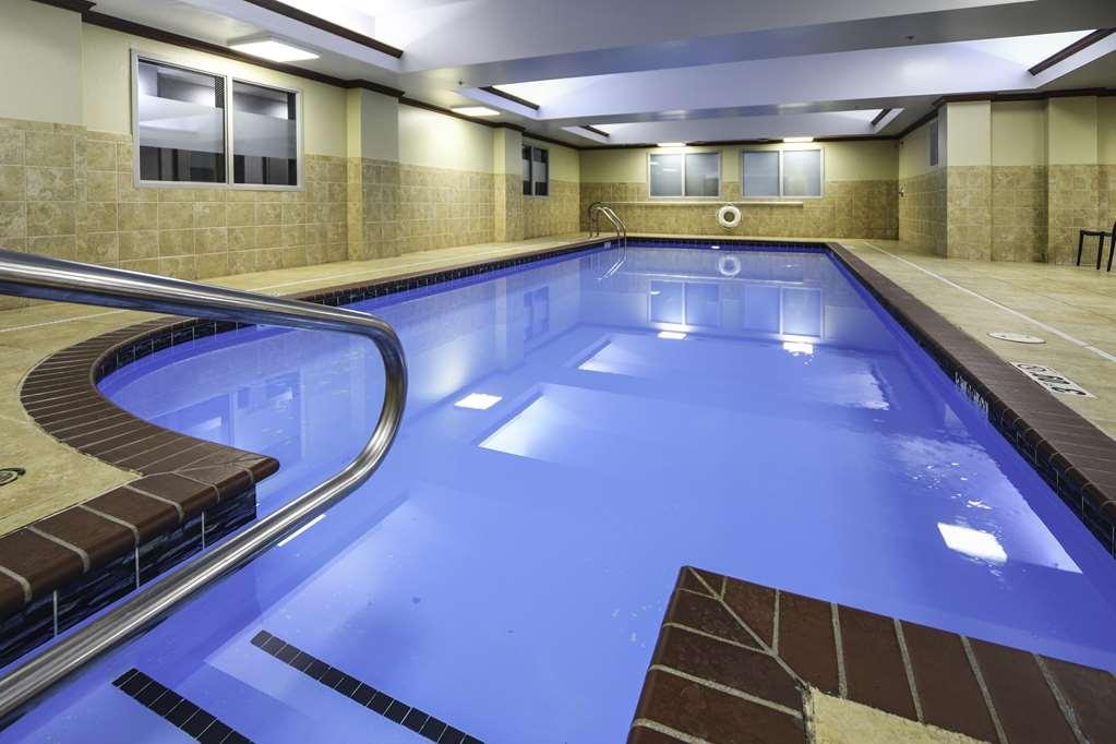 Hampton Inn Брайънт Съоръжения снимка